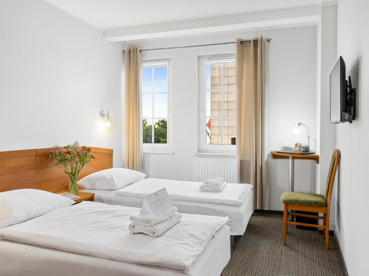 Sukiennice Hotel - Housity