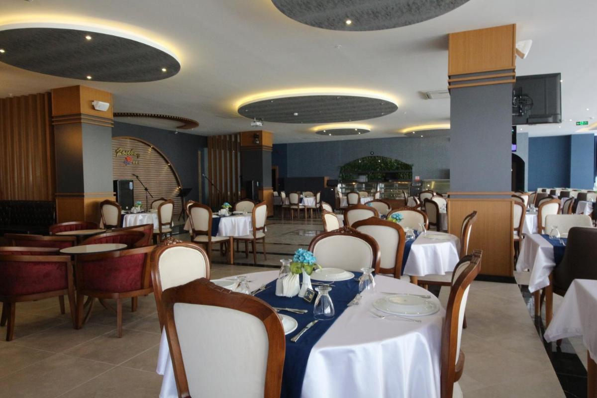 Golden Rose Deluxe Hotel - Housity