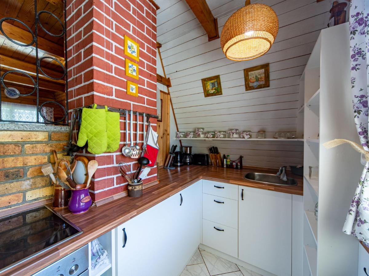 Chalet Bily - SZV100 by Interhome - Housity