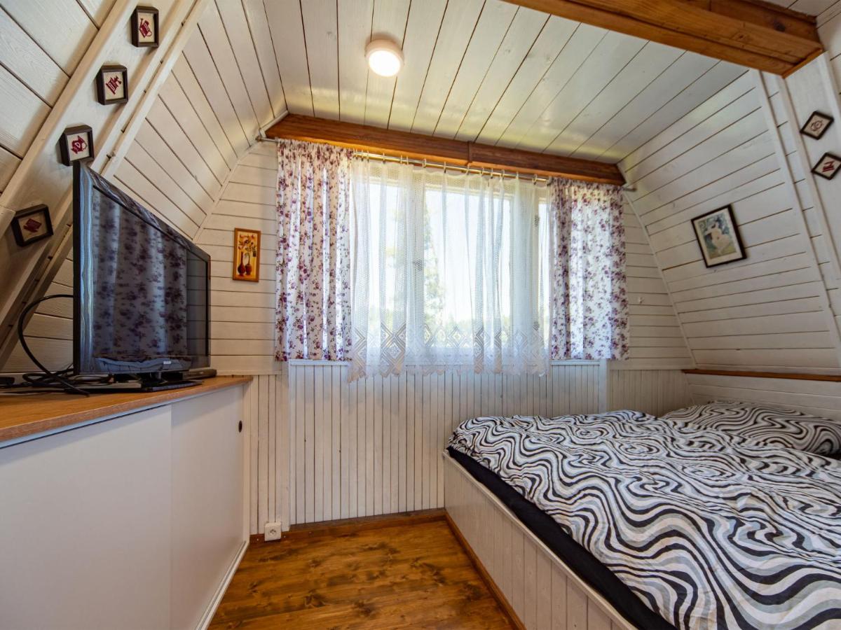 Chalet Bily - SZV100 by Interhome - Housity