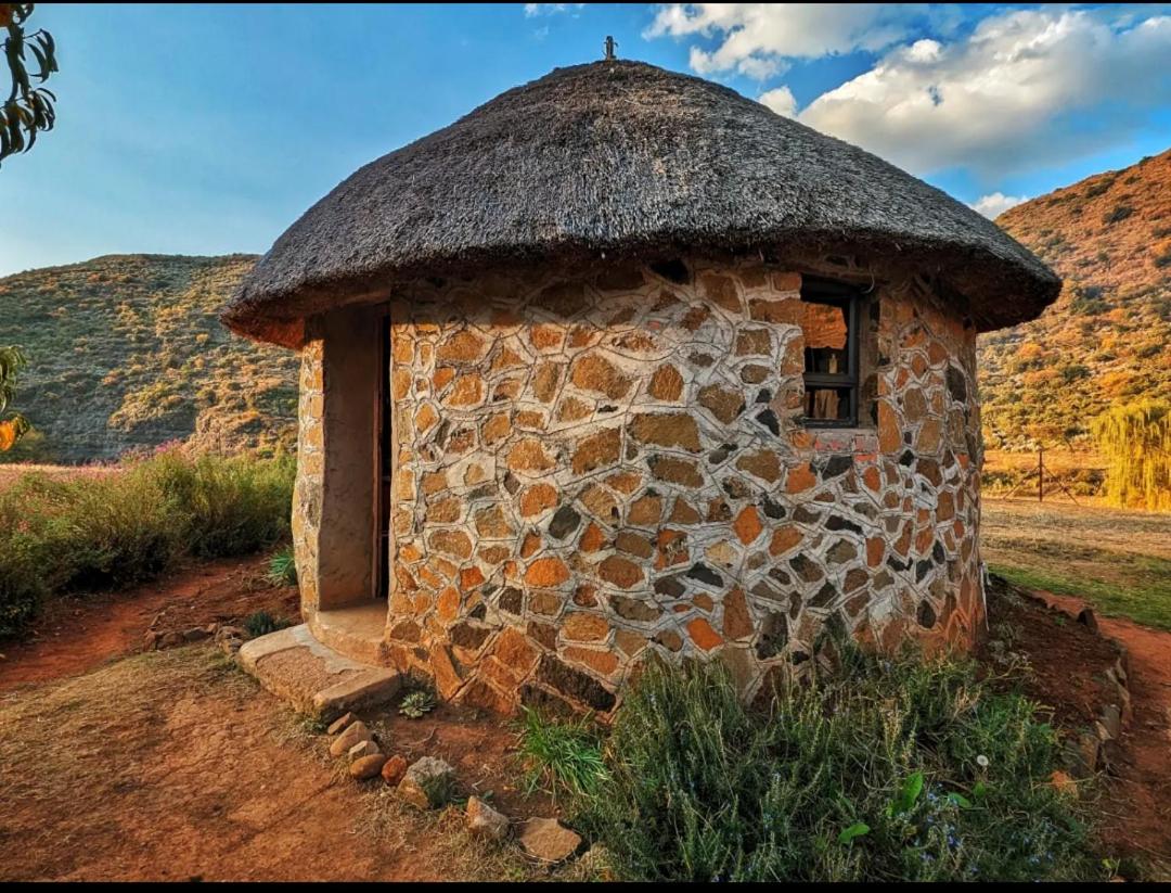 Casa Tumi Round Houses. - Housity