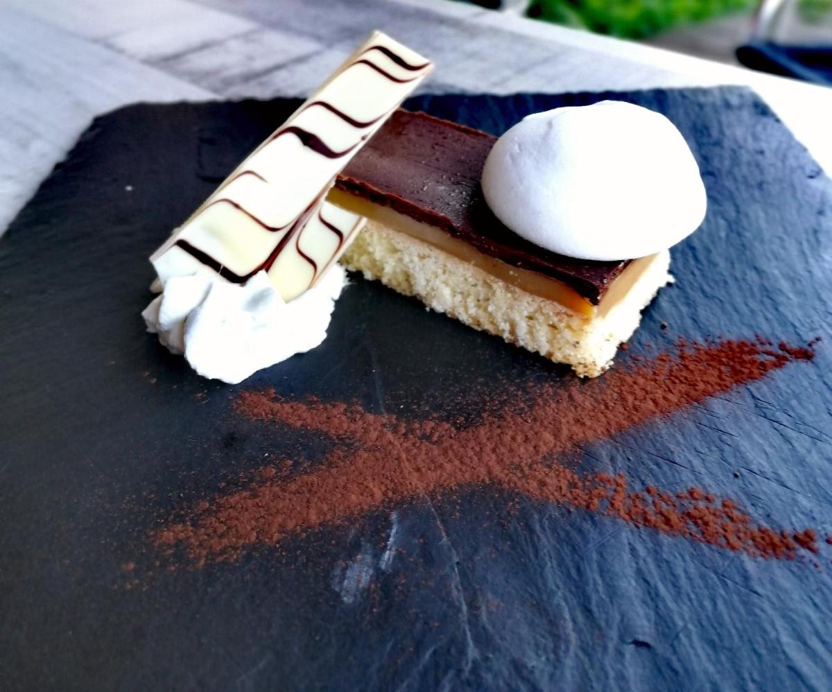 Nourriture dans l'hôtel ou à proximité