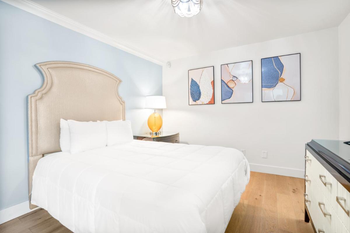 Pacific Crest Hotel Santa Barbara - Housity