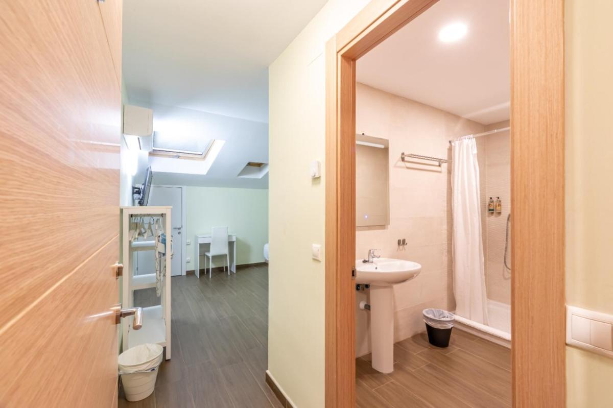 Otero & Elma 2 - Housity