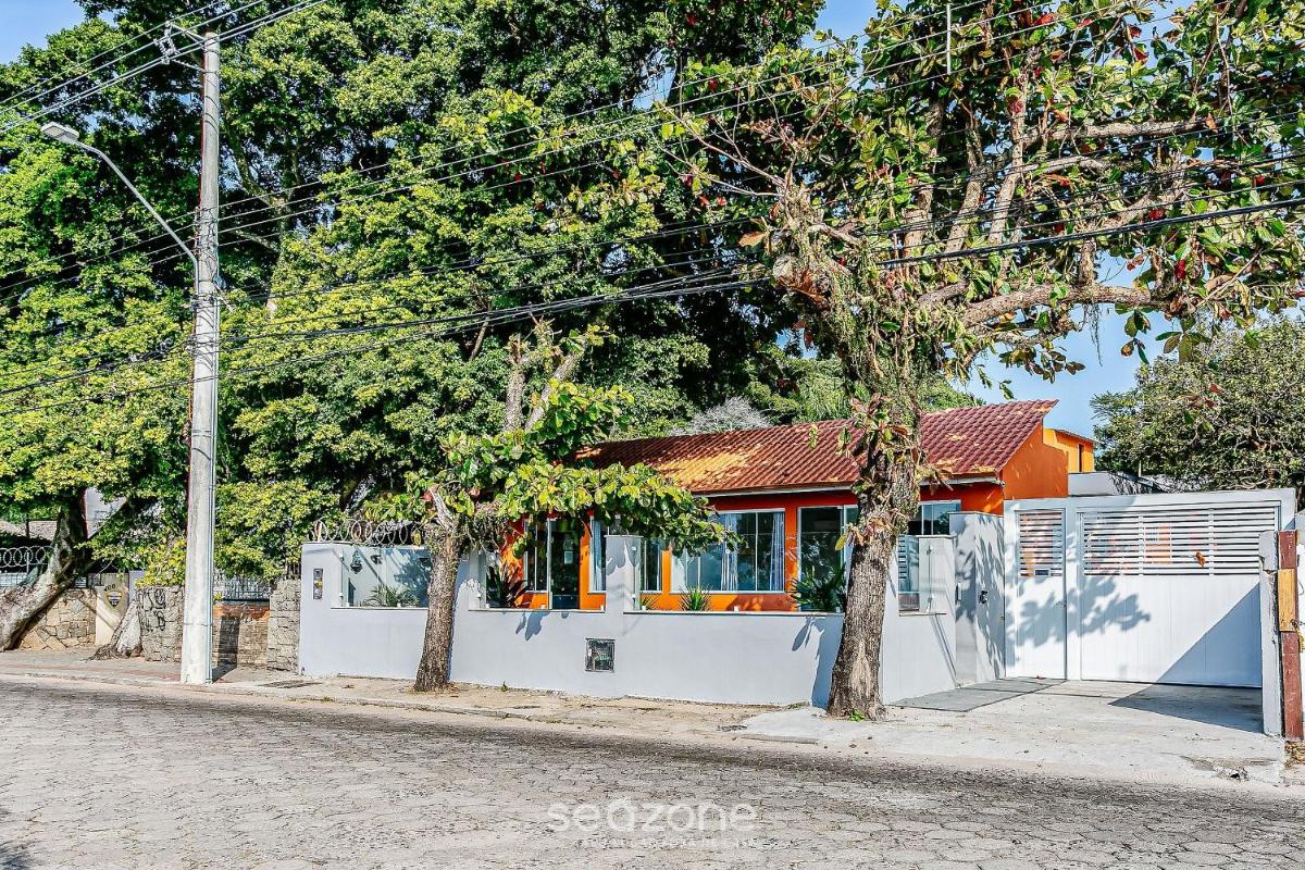 Suitetrails - Aptos e Studios de frente para a Lagoa da Conceição SDR