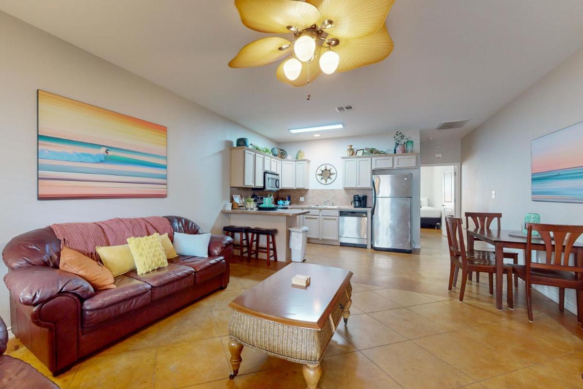 Palm Bay Condos - Housity