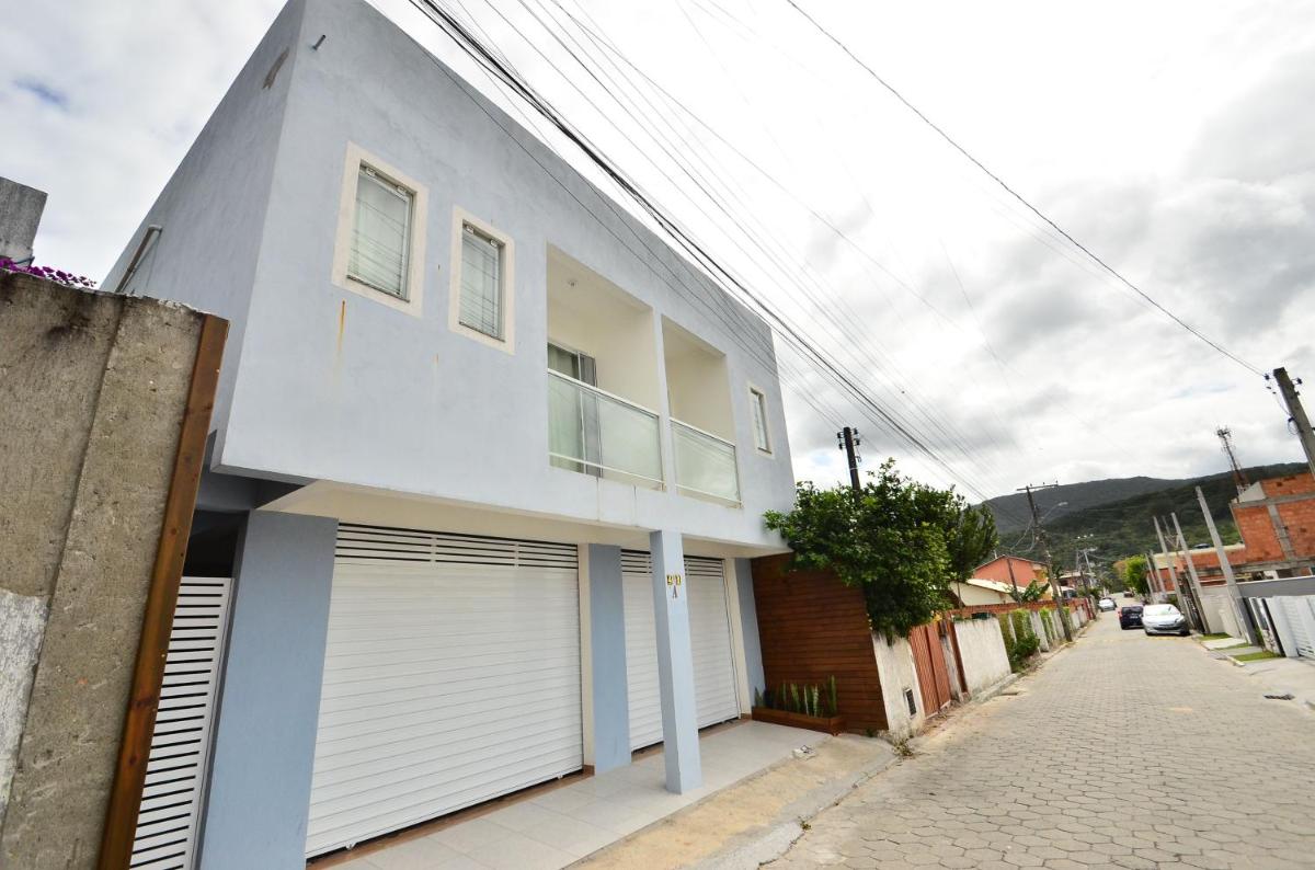 Recanto a poucos min da Praia do Moçambique N1419 - Housity