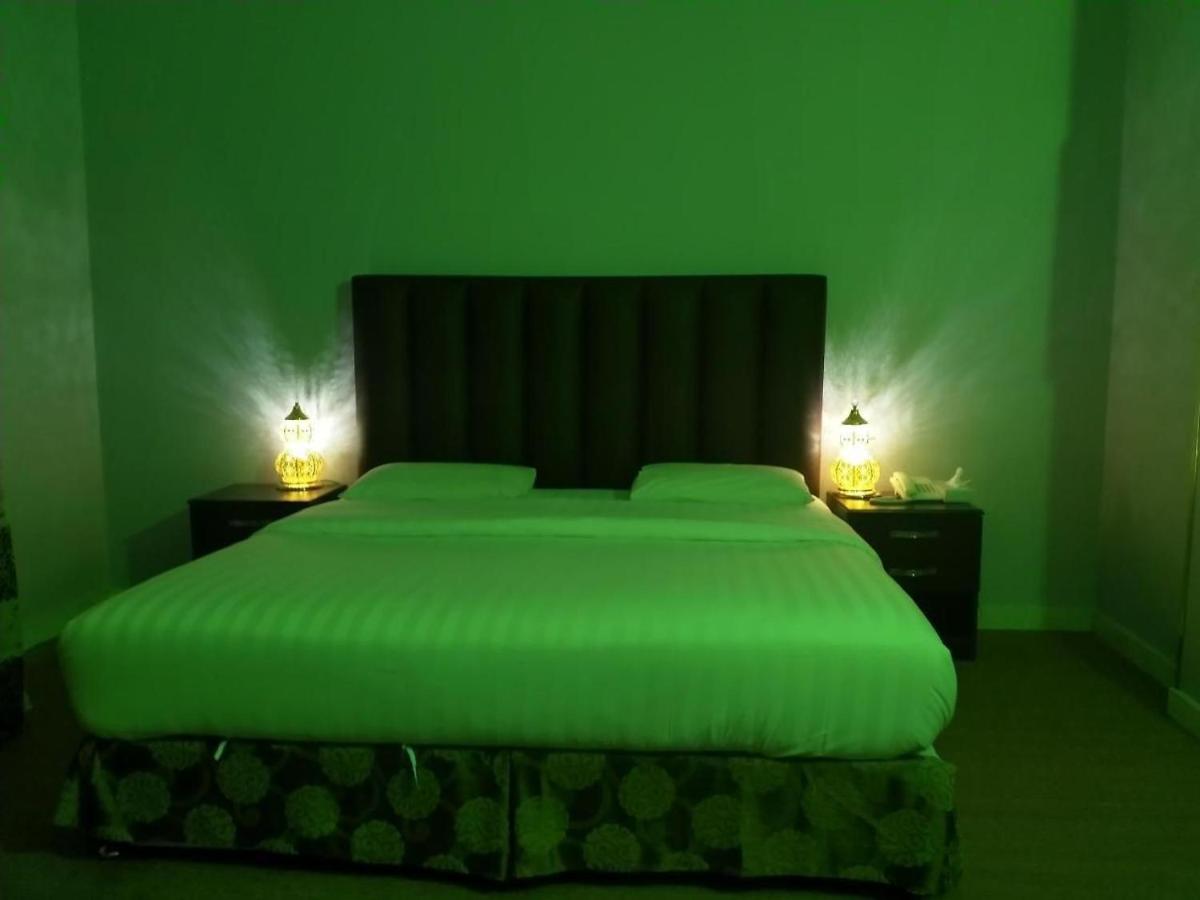 Al Jimi Plaza Hotel - Housity