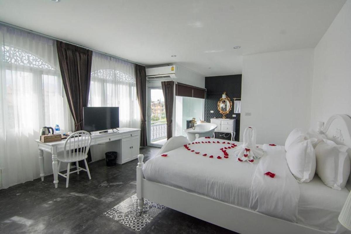 Nidhra Lanna Hotel Chiang Mai - Housity
