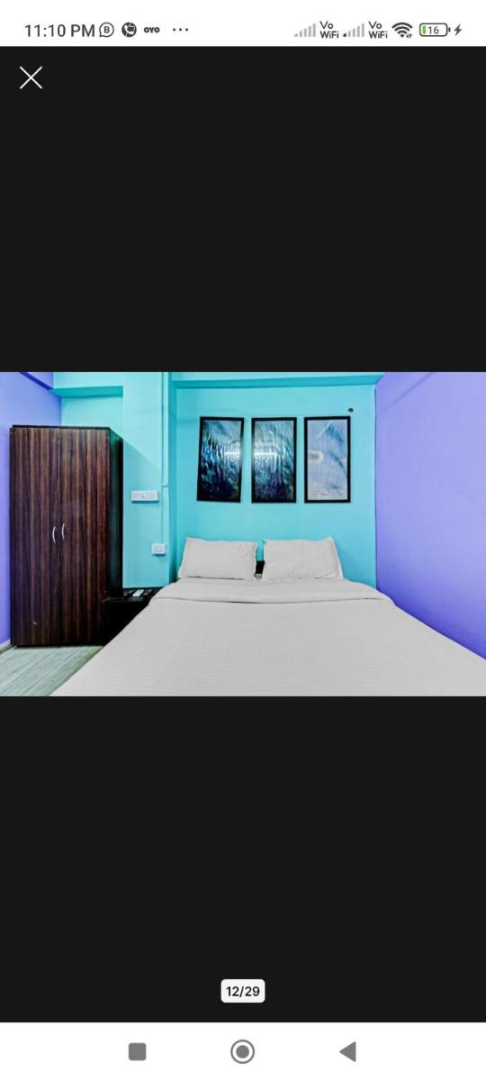 Laxmi Guest House Gariahat Kolkata - Housity