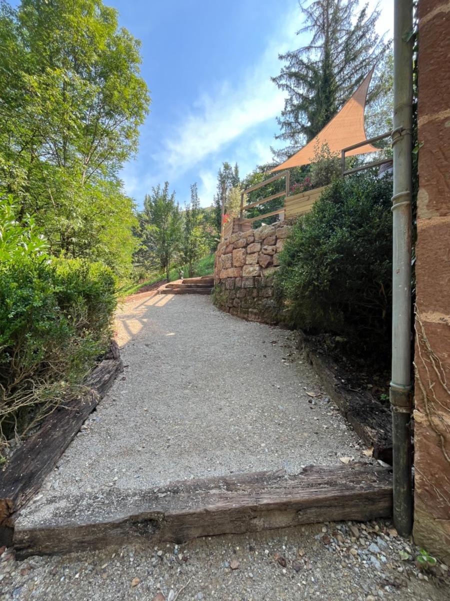 Petit maison du Vallon - Housity