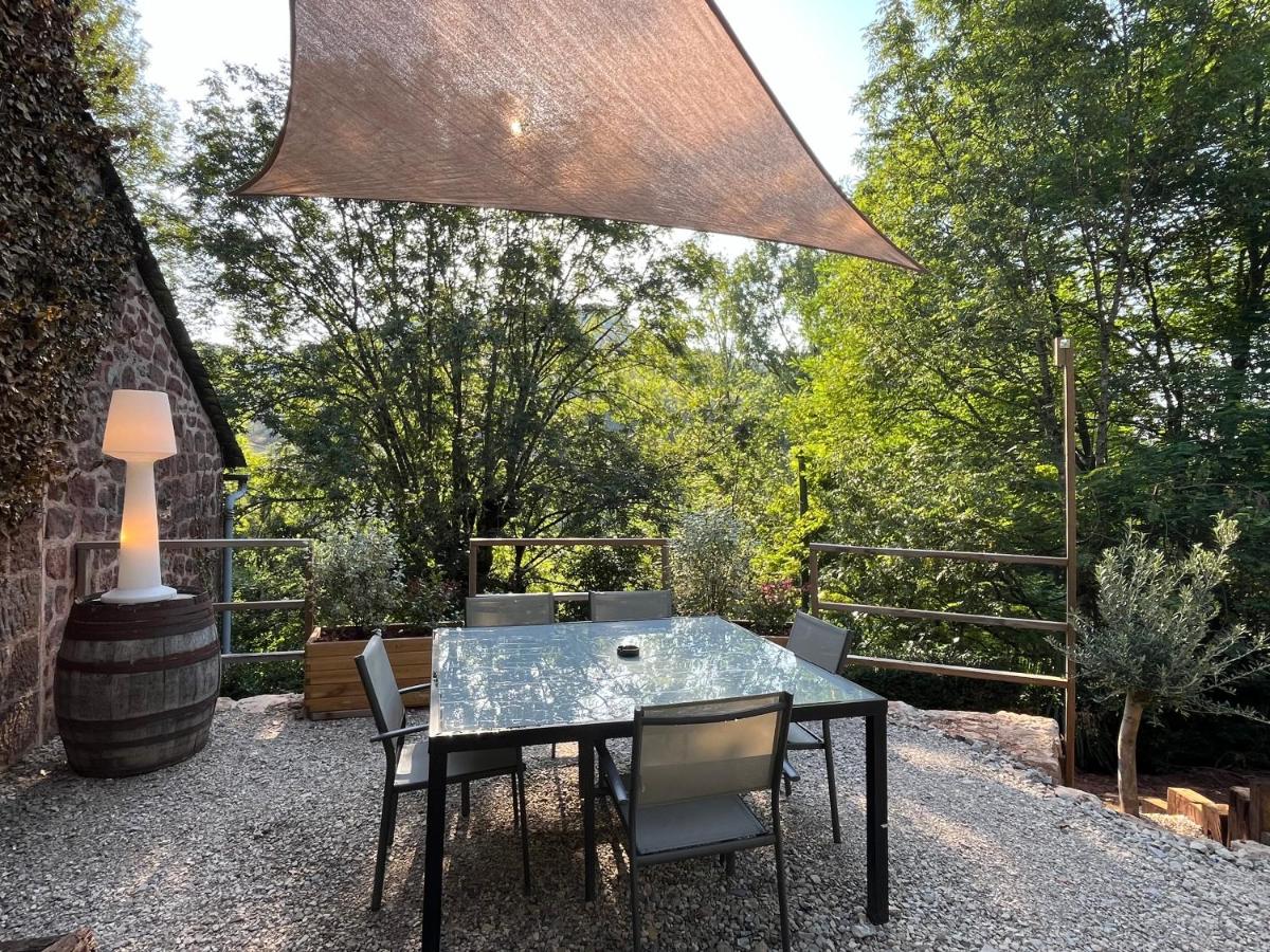 Petit maison du Vallon - Housity