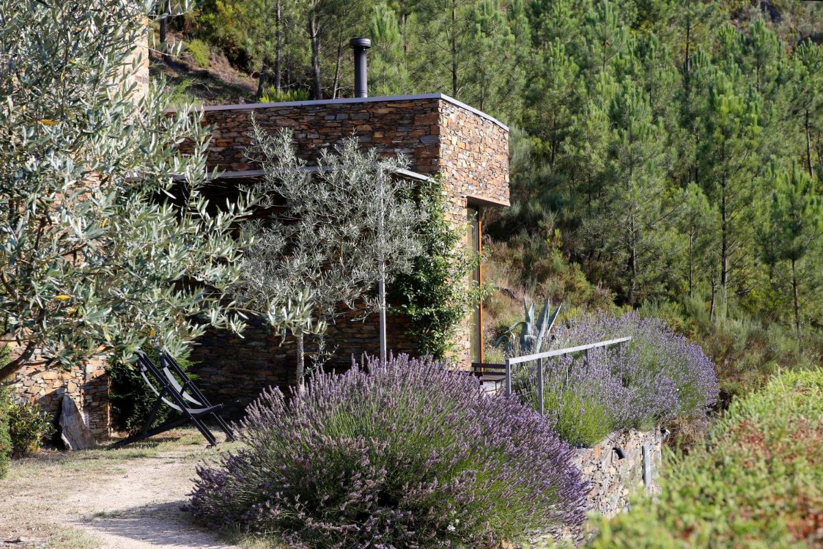 InXisto Lodges - Housity