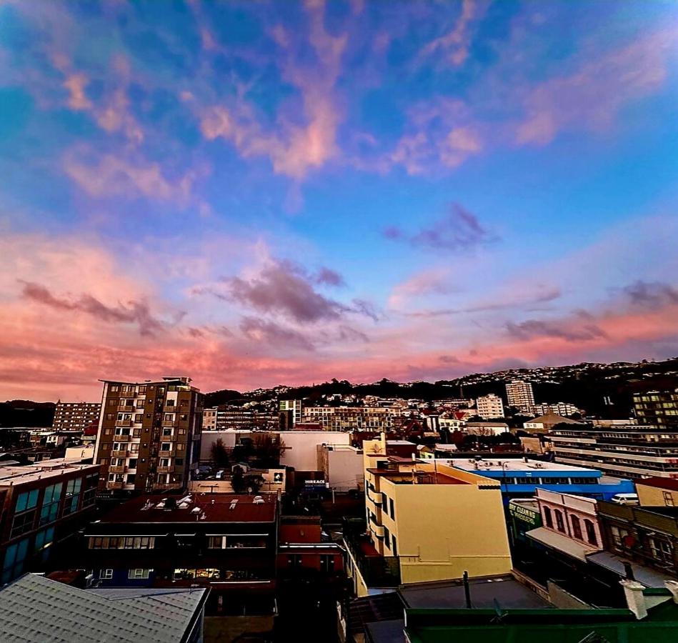 Boutique Hotel Complex Apartment with Hot Tub, Pool & Gym - Housity