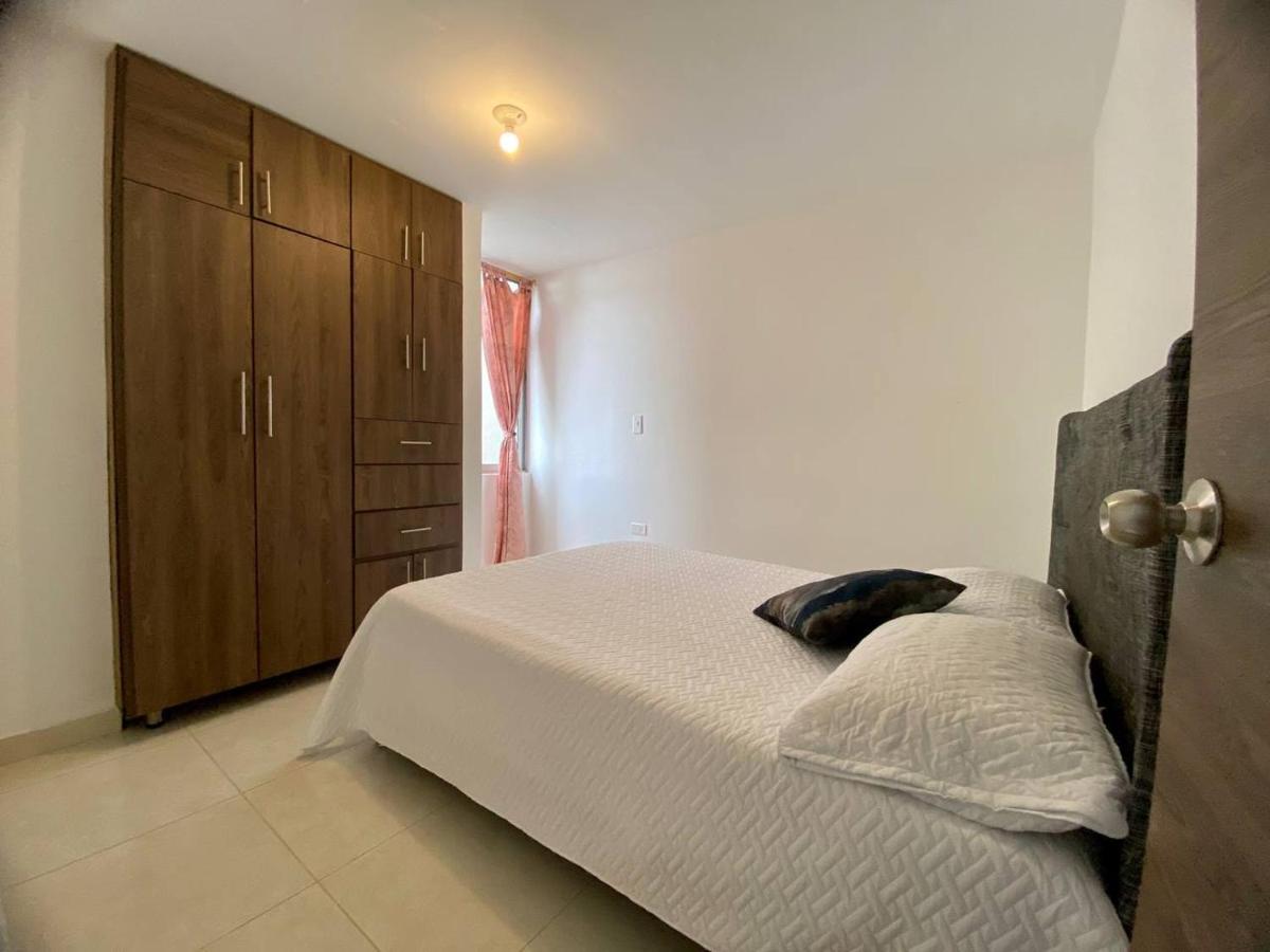 APARTAMENTO EN SAN GIL Con parqueadero - Housity