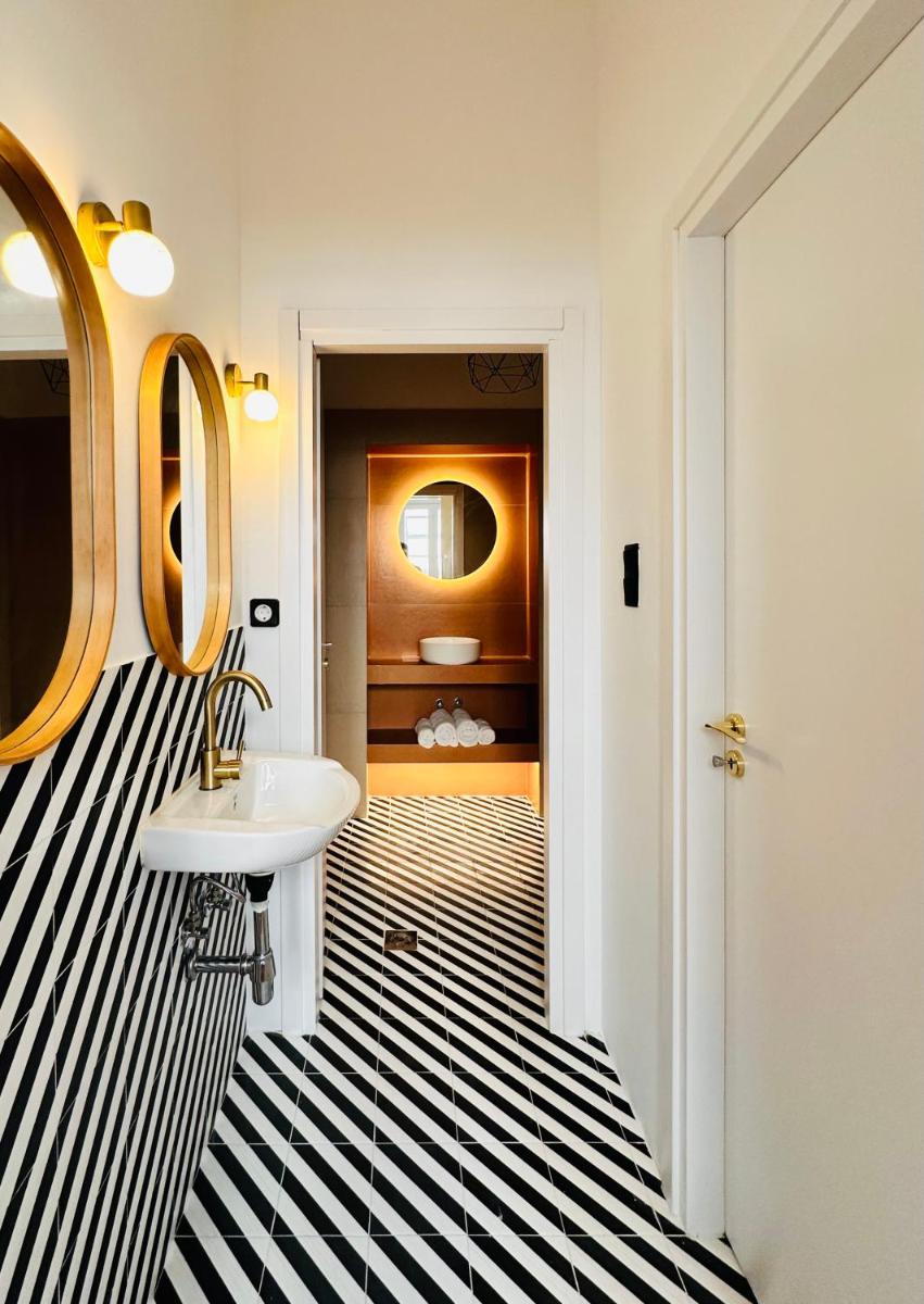 Pink Lemon - Housity