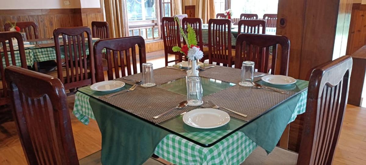 Kalimpong, Garden Reach Hotel - Hizvo