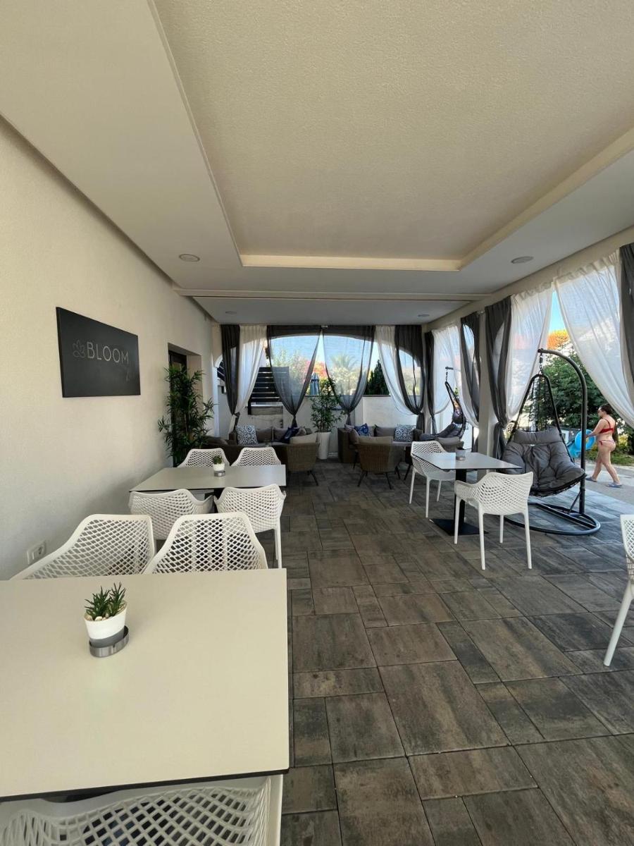B&B Bloom Apartments - Housity