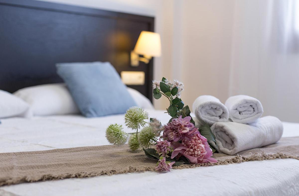 LuxSevilla Piscina Parking Gratis - Housity