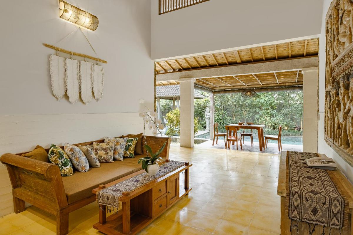 Uddhara Ubud Villa - Hizvo