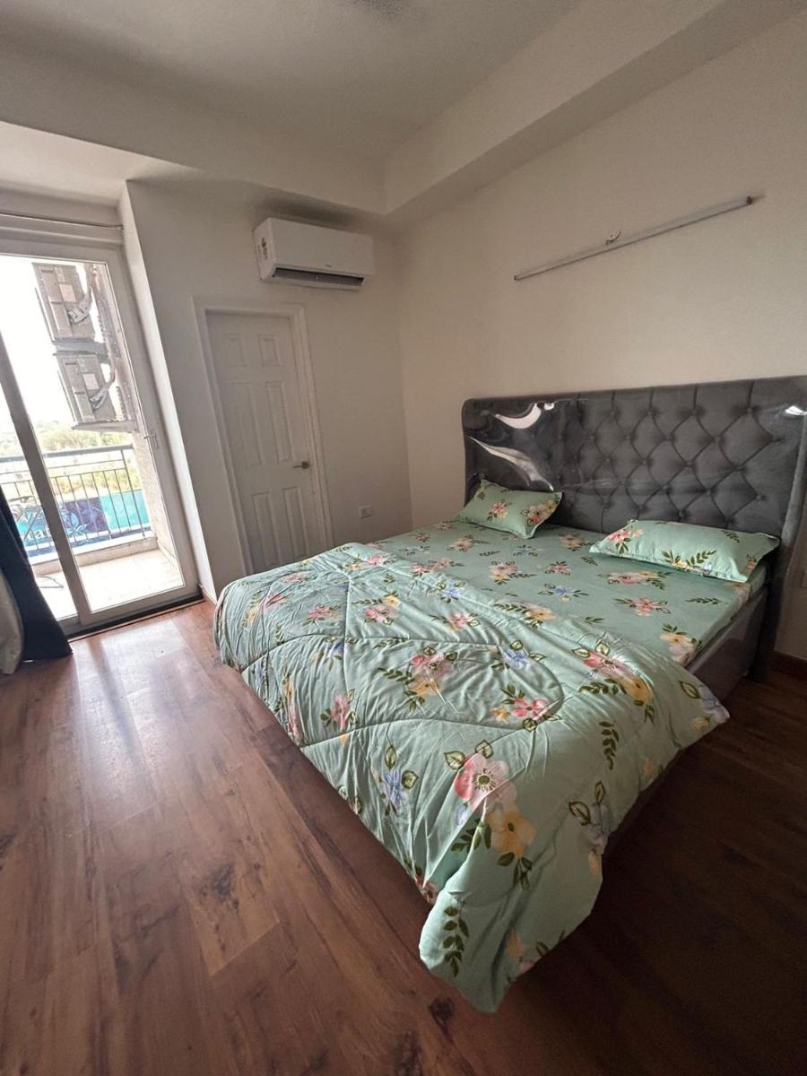 Flat in Wave estate - Housity