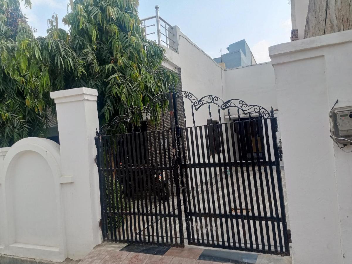 OP krishna homestay - Housity