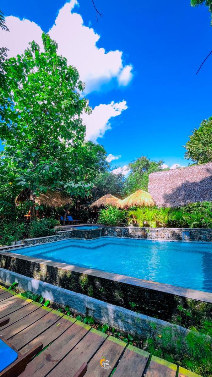 Habarana Tree House Ambasewana Resort - Housity