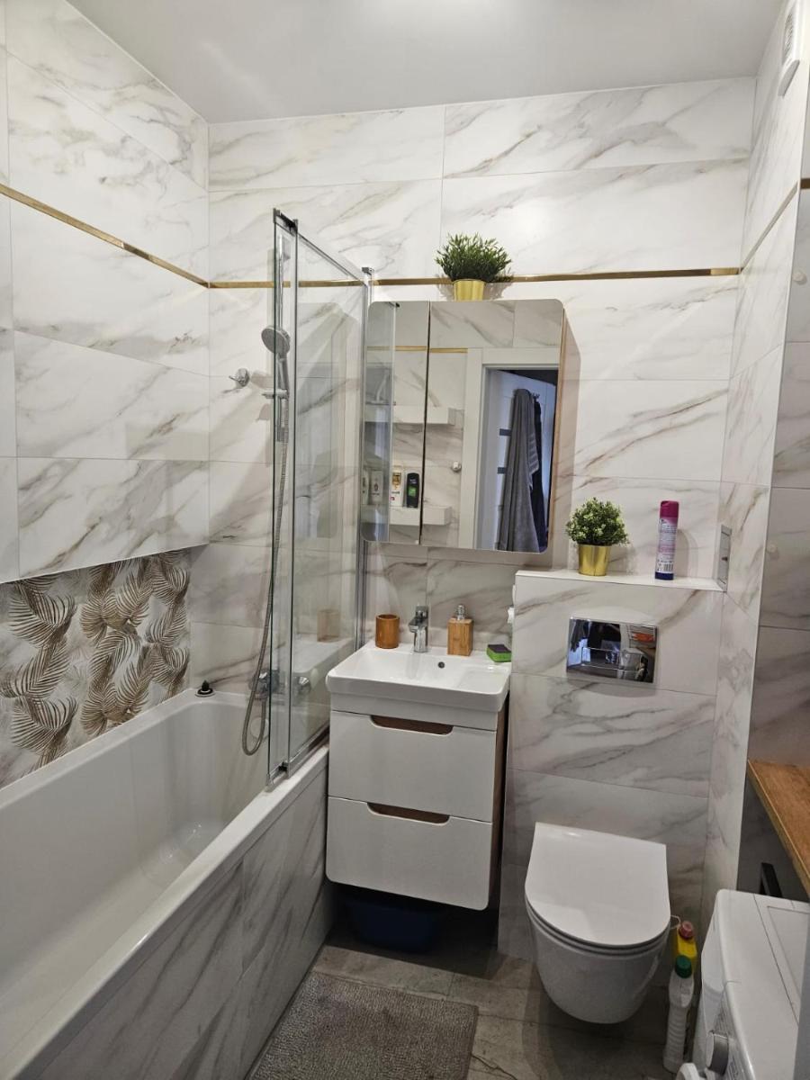 Apartament z ogrodem - Housity