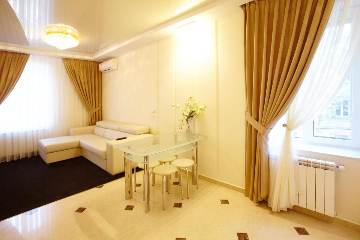 Central Park Apartments - Housity