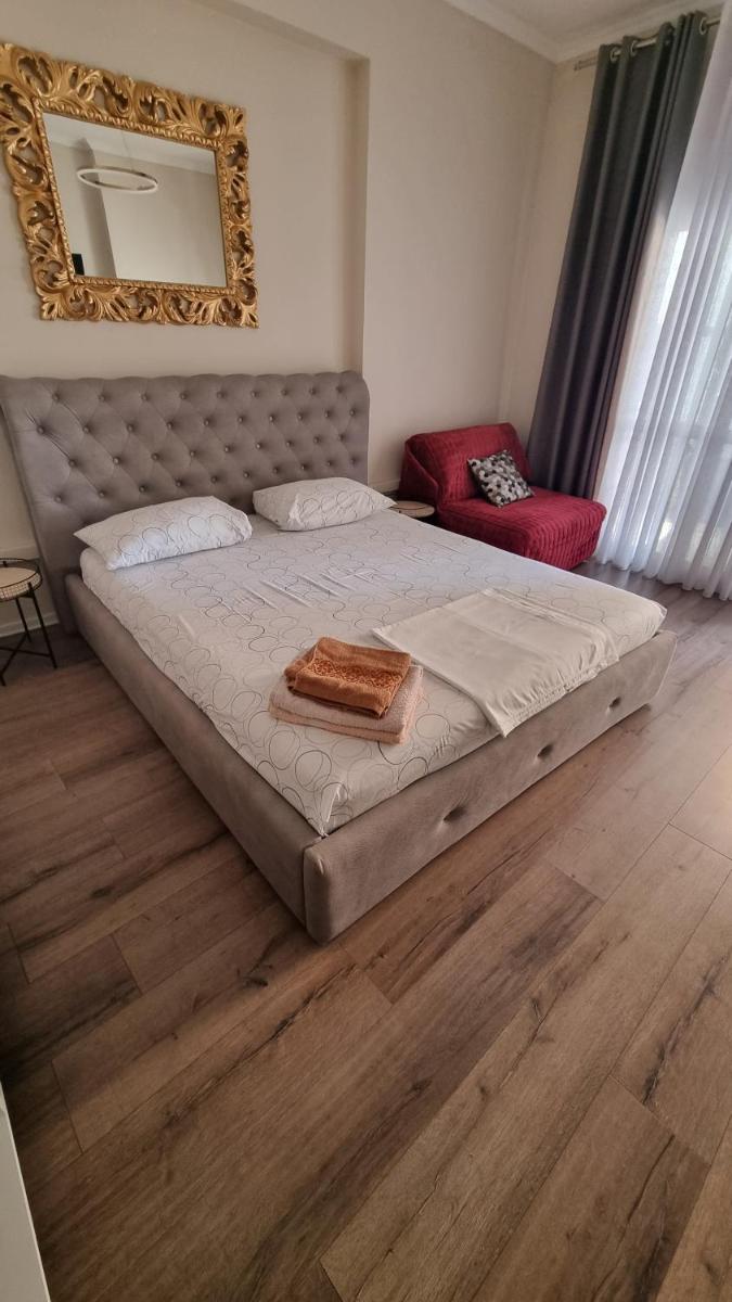 City Beachfront Apartments - Housity
