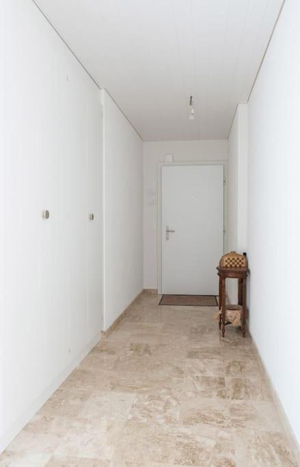 30C Route d'Arzier - Housity