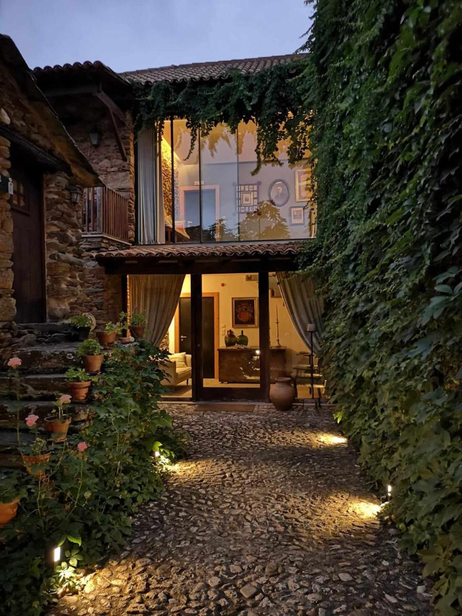Casa de Baixo - Nature Hotel - Housity