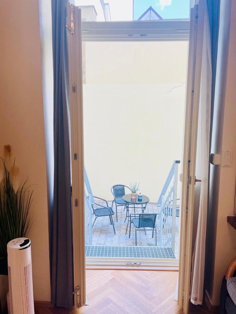 Cozy Design Homestay with terrace - Housity