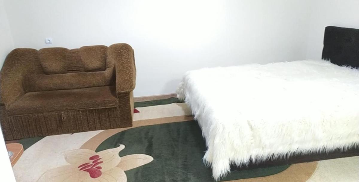 Город Окница, улица дом 46, квартира 11 - Housity