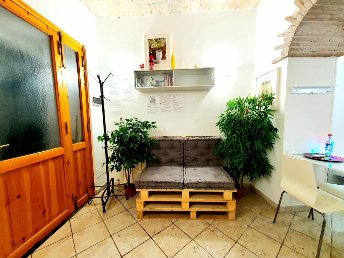 Studio via di Montegiordano - Housity
