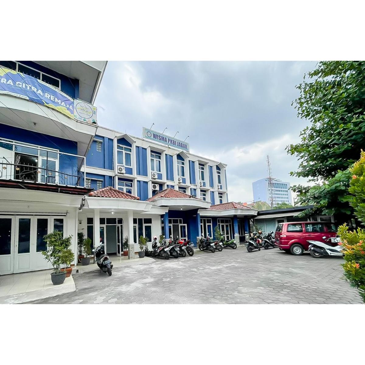 Wisma PKBI Jabar Mitra RedDoorz - Housity