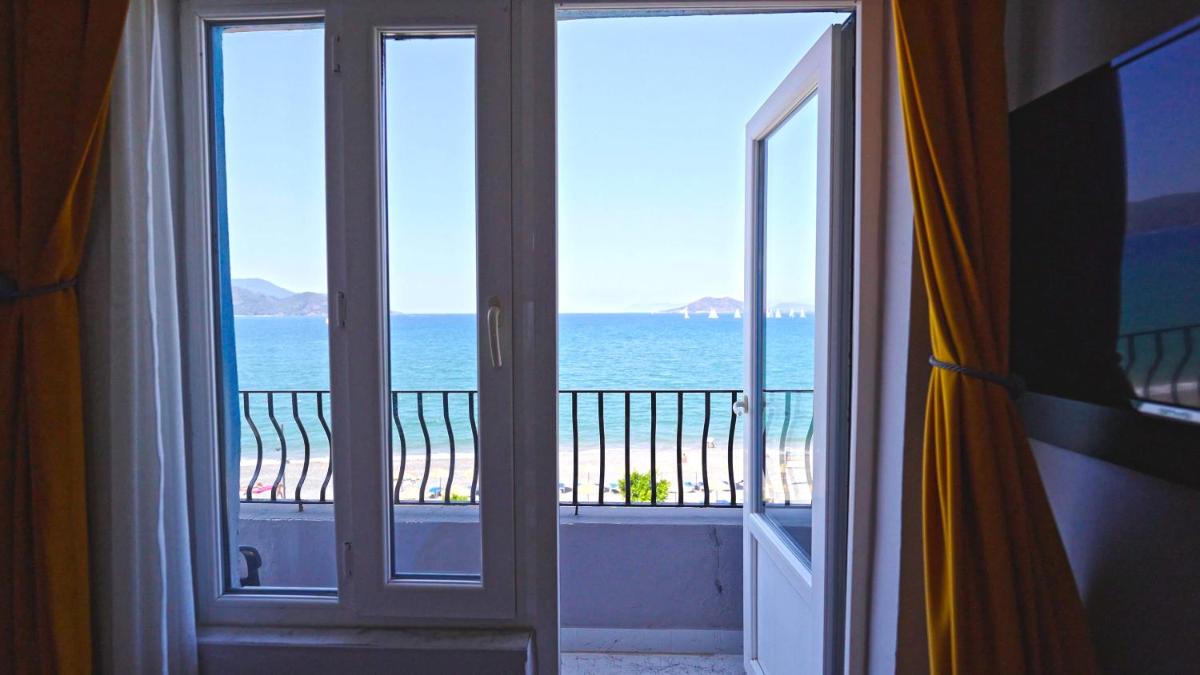 Yasemin Hotel - Housity