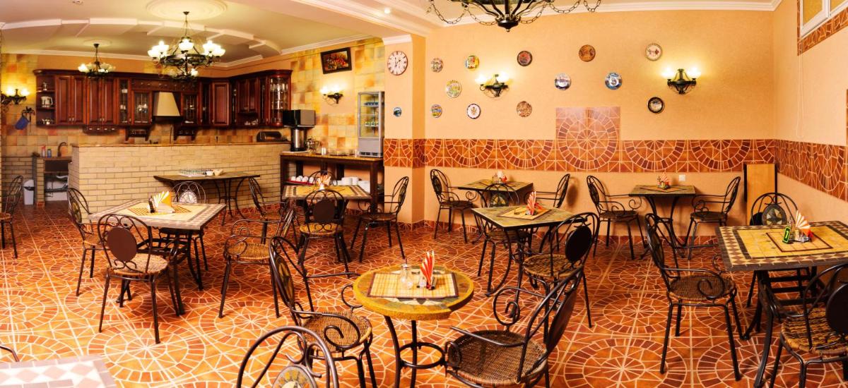 Pervy Dohodny Dom Korpus A - Housity