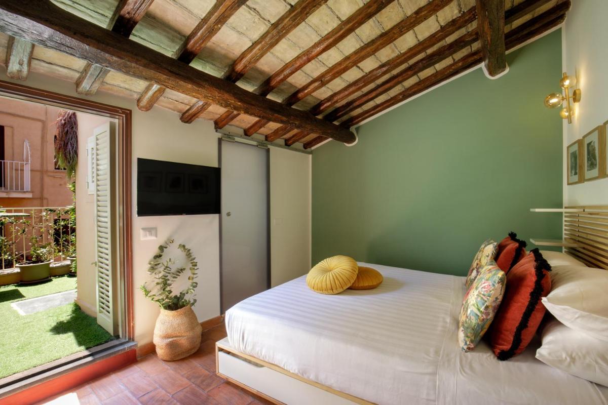 Rooftop Boho Loft Spanish Steps - Hizvo