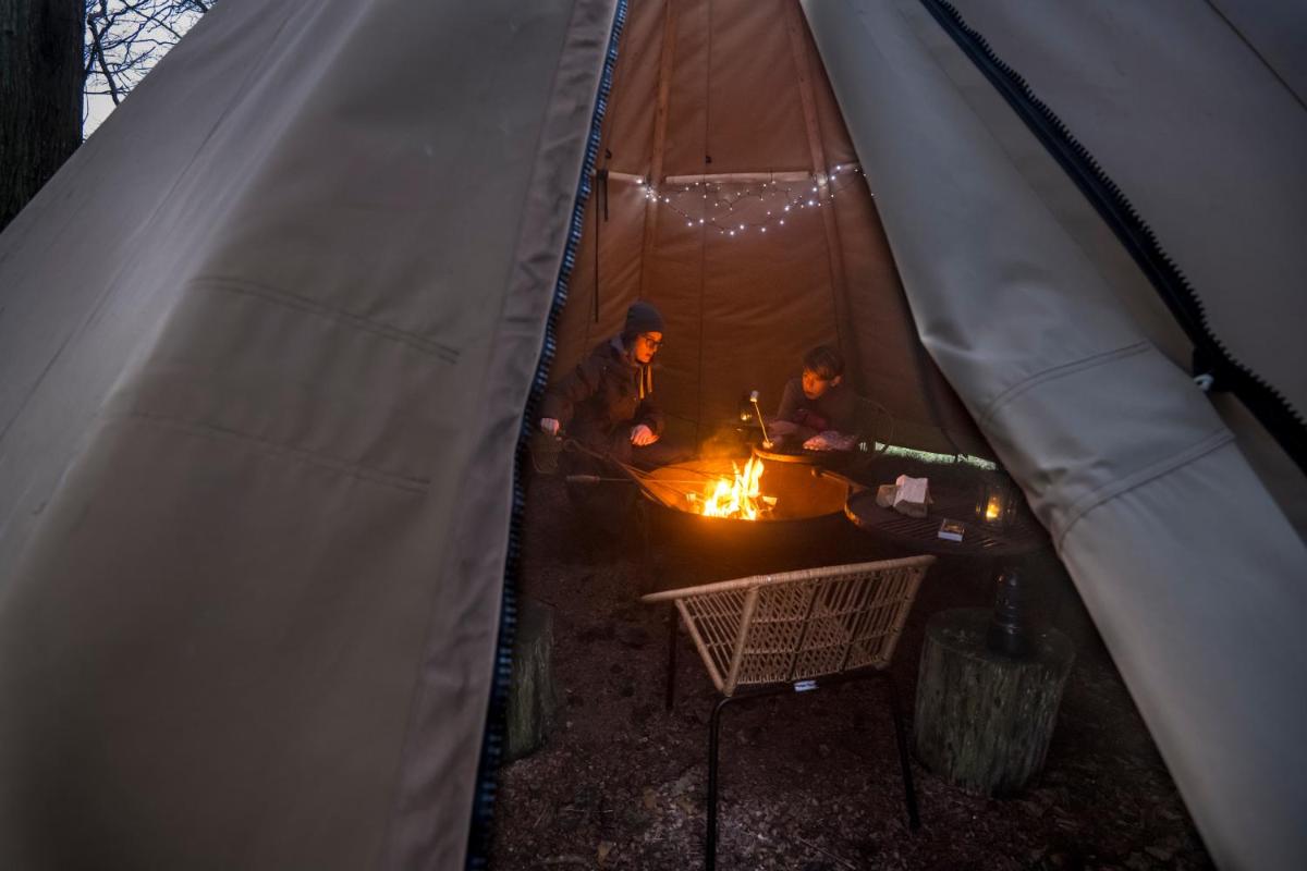 Off Grid Travel at Cambo Estate - Housity