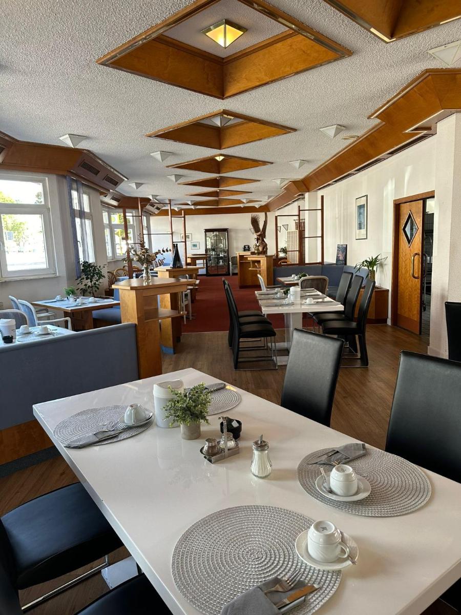 Hotel Aichtaler Hof - Housity