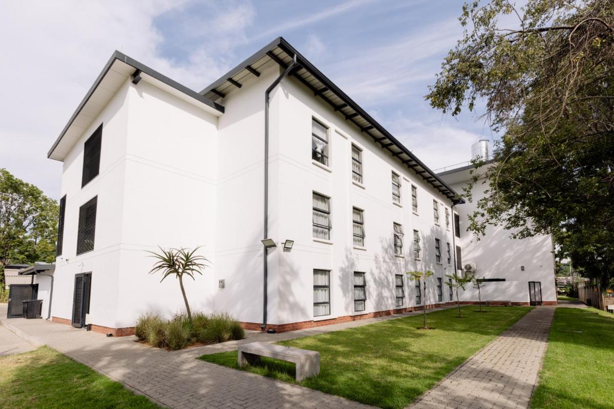 MINT Express Melrose View - Housity