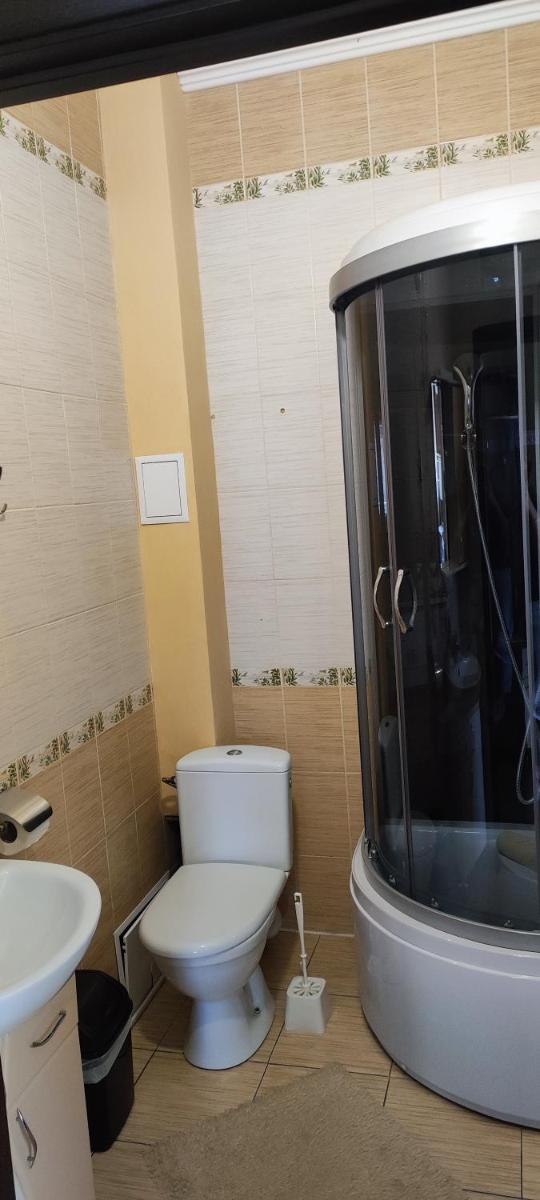 Diamond De Luxe - Housity
