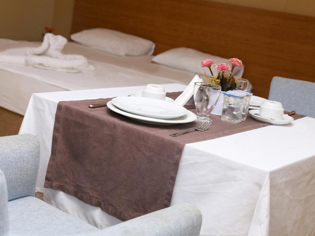 Helenapolis OTEL - Housity
