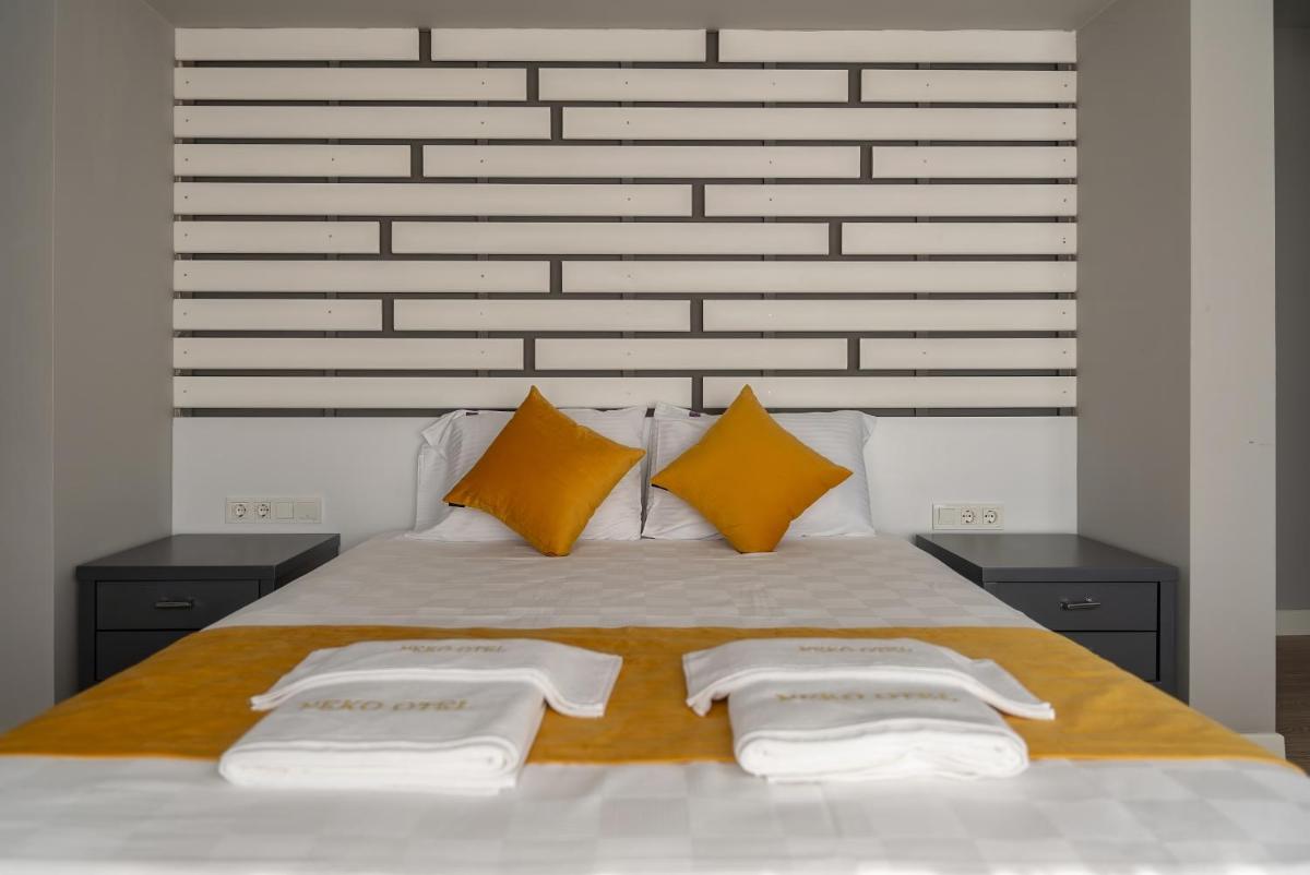 NEKO HOTEL - Housity