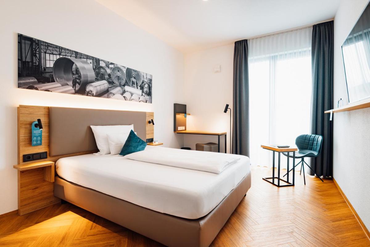 ECOME Hotel - Housity