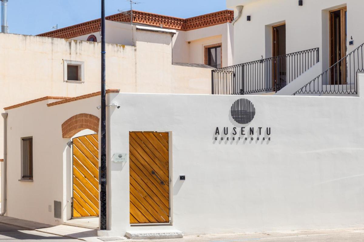 Ausèntu Guest House - Housity