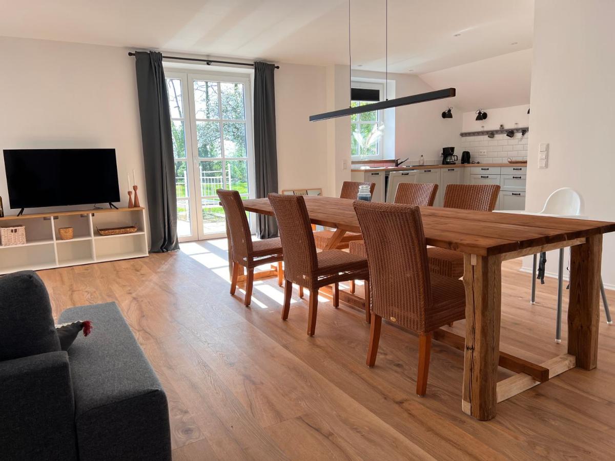 Ferienwohnung mit Garten in Meyenburg - KEINE MONTEURE - Housity