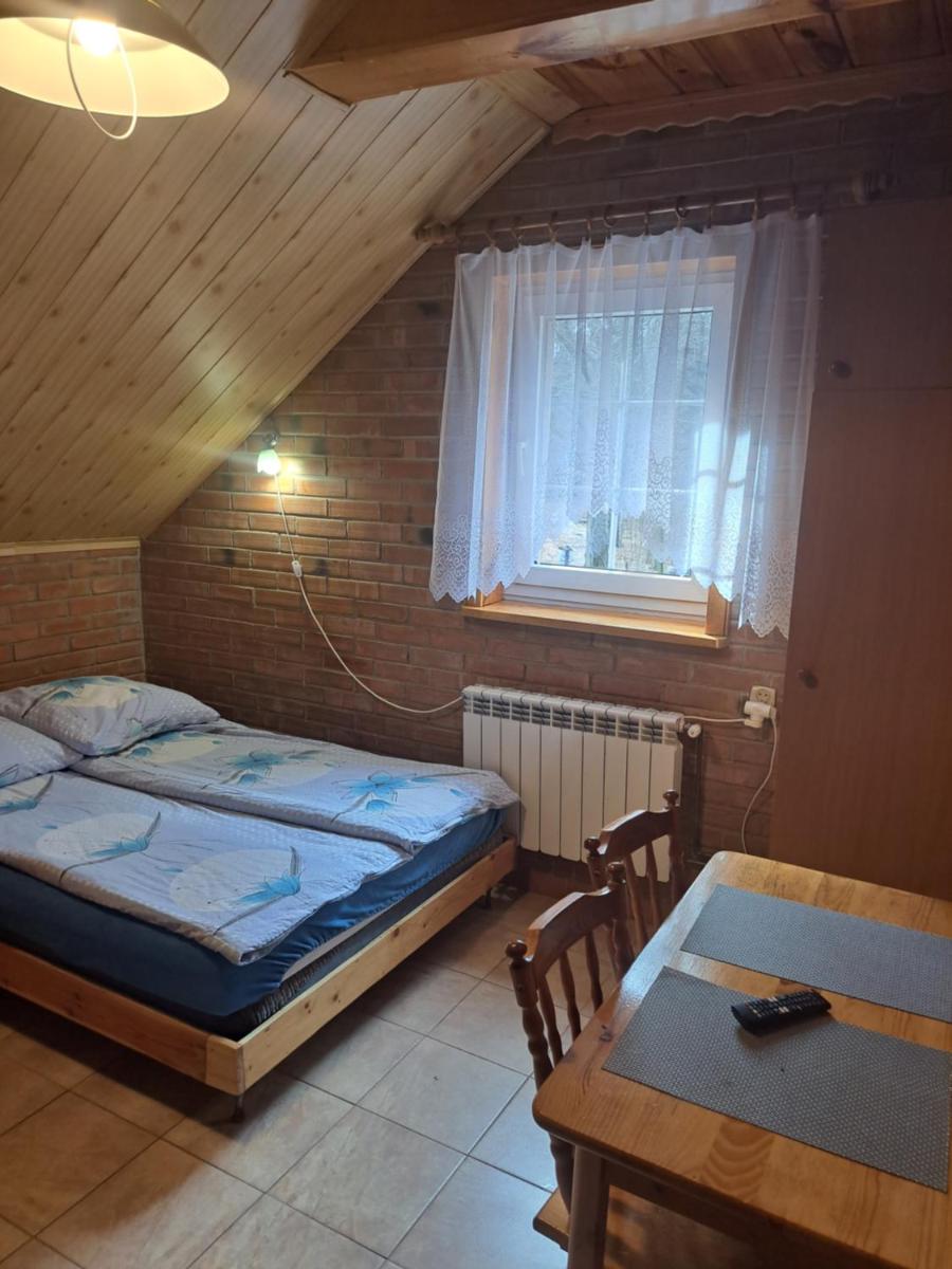Zajazd na Podzamczu - Housity