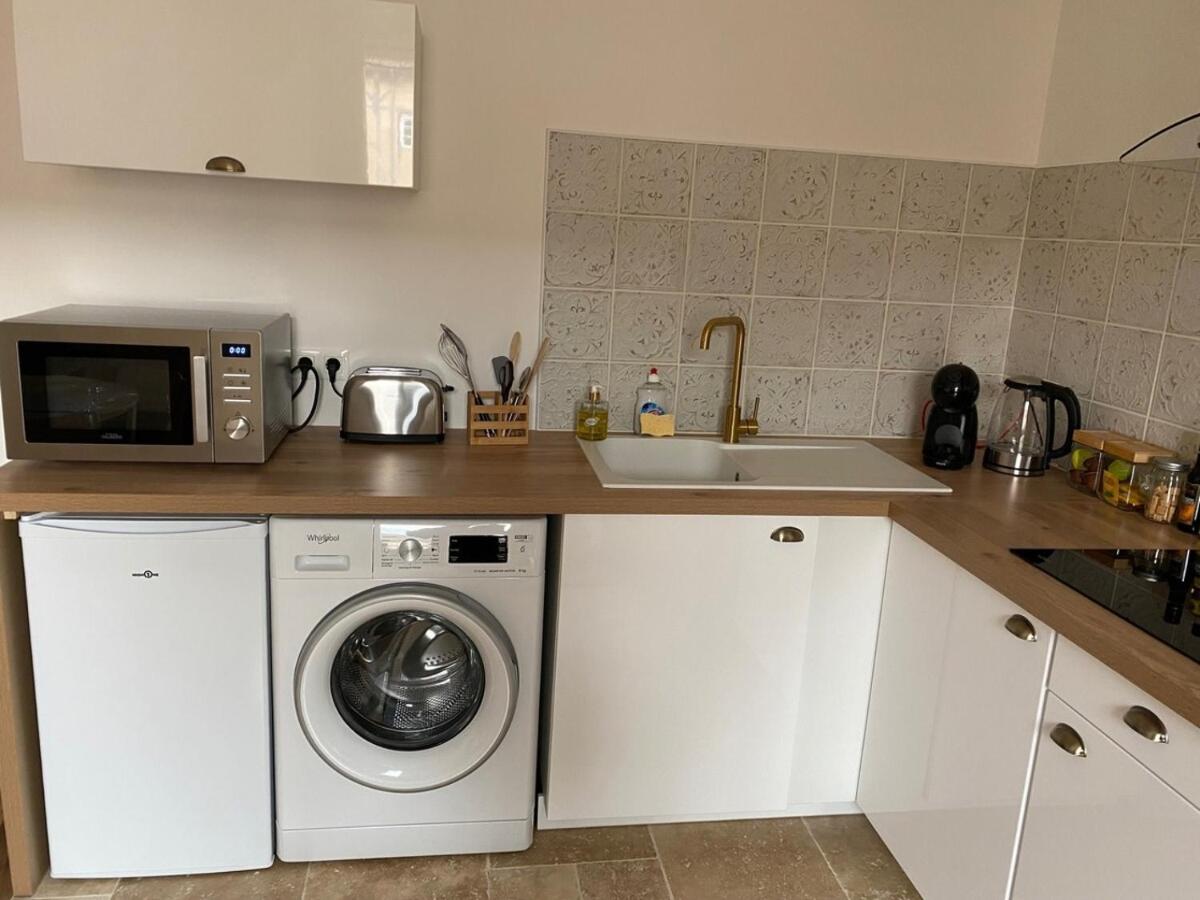 Hilo Charming Appartment Saint Laurent Sur Sane - Housity